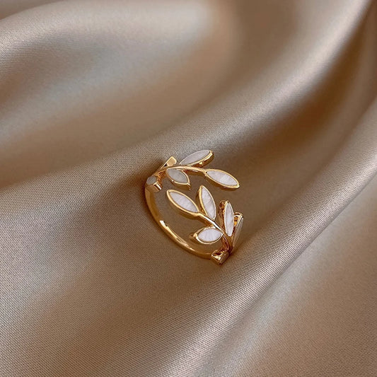Luxury Leaf Branch Open Ring