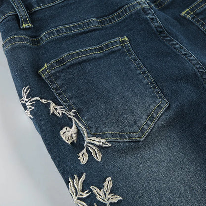 Retro Floral Embroidered Jeans