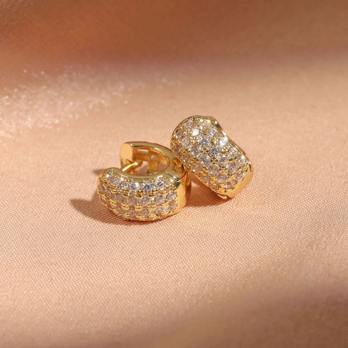 Love Round Zircon Earrings