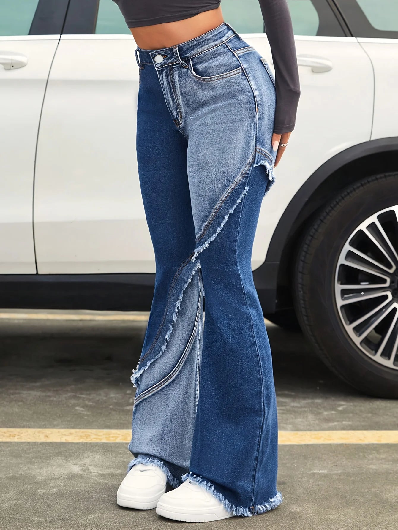 Two-Tone Flared Stretch Pants