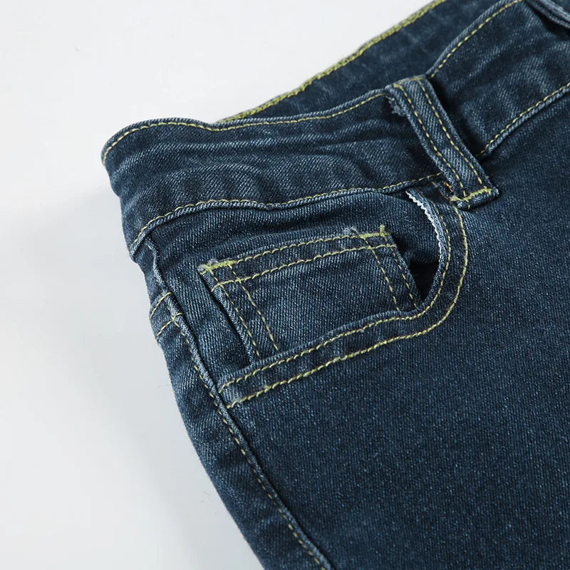 Retro Floral Embroidered Jeans