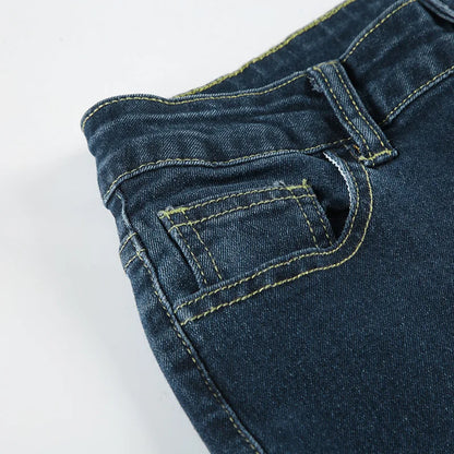 Retro Floral Embroidered Jeans