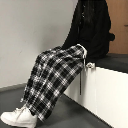 Oversize Black Plaid Sweatpants