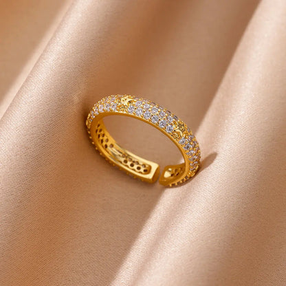 Geometric Heart Zircon Ring
