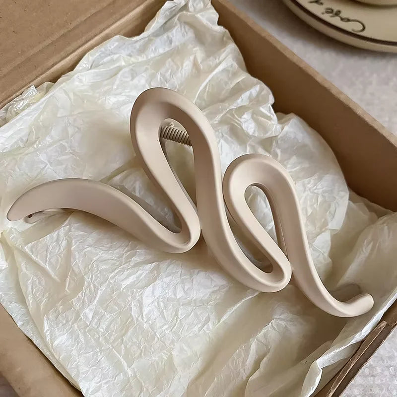 Korean Acrylic Wave Hair Claw