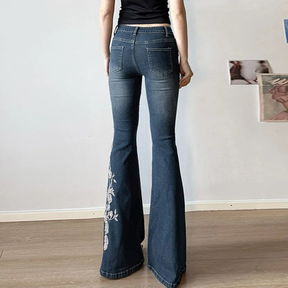 Retro Floral Embroidered Jeans
