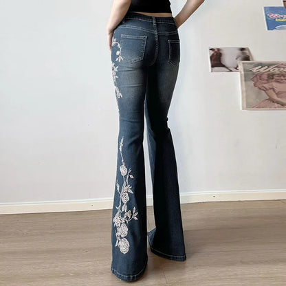 Retro Floral Embroidered Jeans