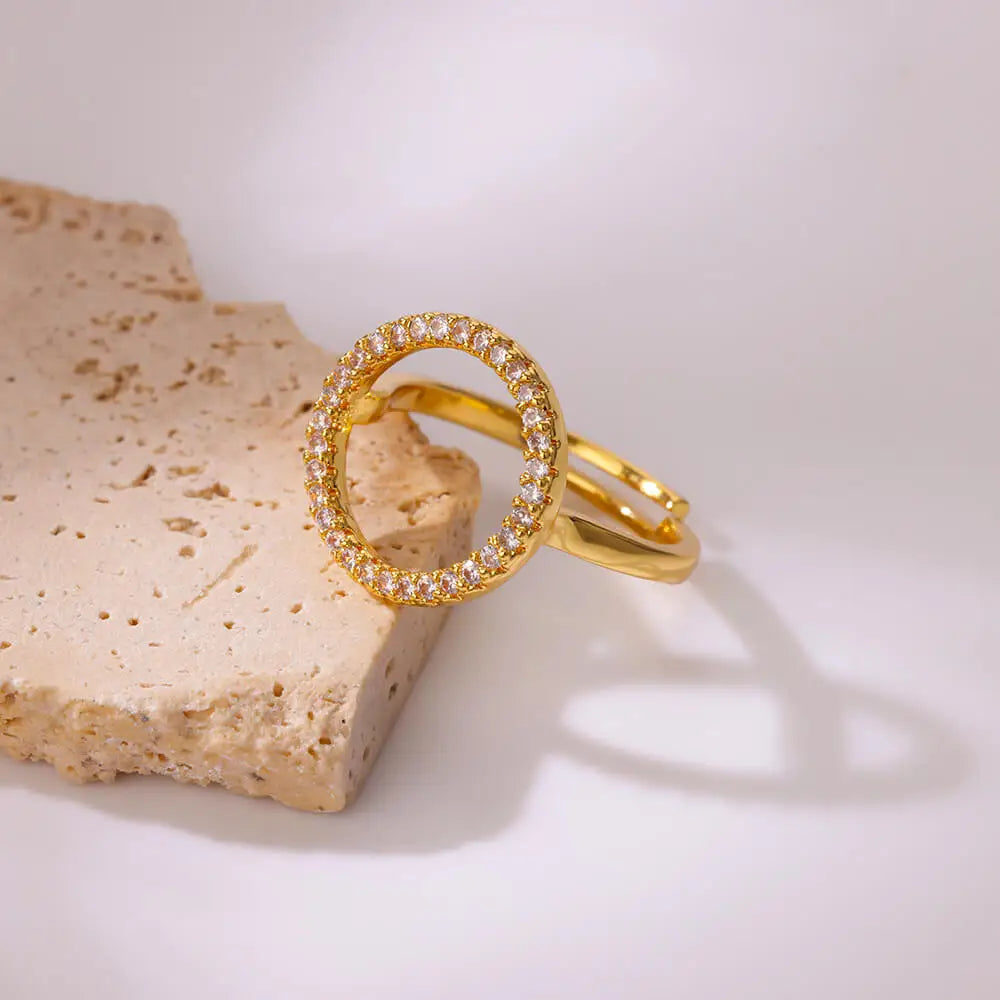 Zircon Hollow Round Ring