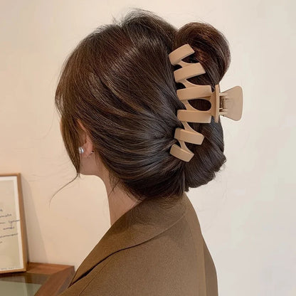 Korean Acrylic Wave Hair Claw