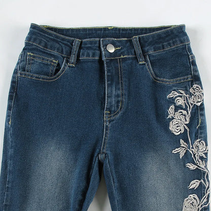 Retro Floral Embroidered Jeans